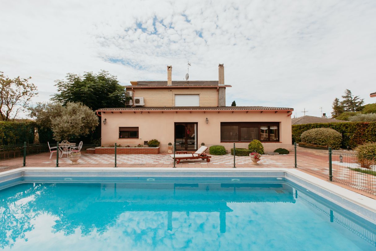 casa en venta en san mateo de gallego